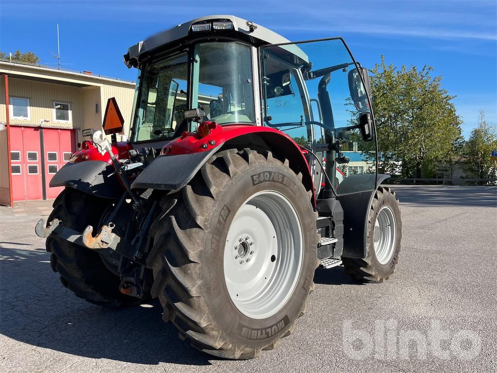 MASSEY FERGUSON MF 5S.145 - Τρακτέρ: φωτογραφία 5 MASSEY FERGUSON MF 5S.145 - Τρακτέρ: φωτογραφία 5