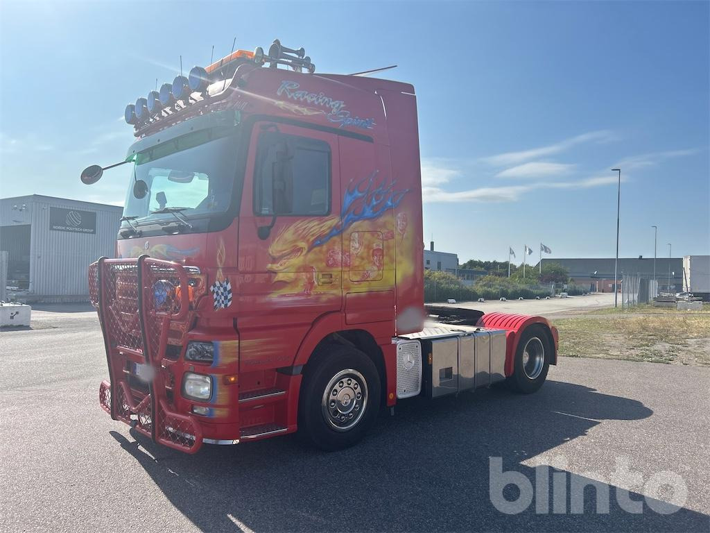 MERCEDES BENZ 1846LS4X2 - Τράκτορας: φωτογραφία 1 MERCEDES BENZ 1846LS4X2 - Τράκτορας: φωτογραφία 1