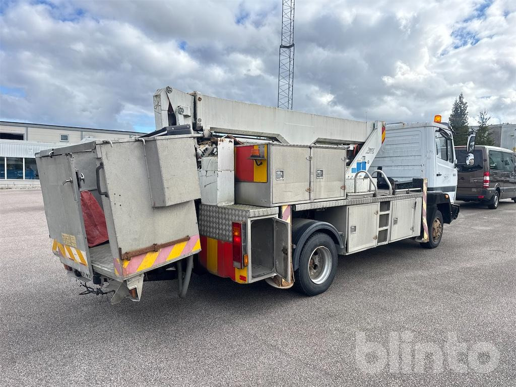 MERCEDES BENZ 817 - Φορτηγό με εναέρια πλατφόρμα: φωτογραφία 5 MERCEDES BENZ 817 - Φορτηγό με εναέρια πλατφόρμα: φωτογραφία 5