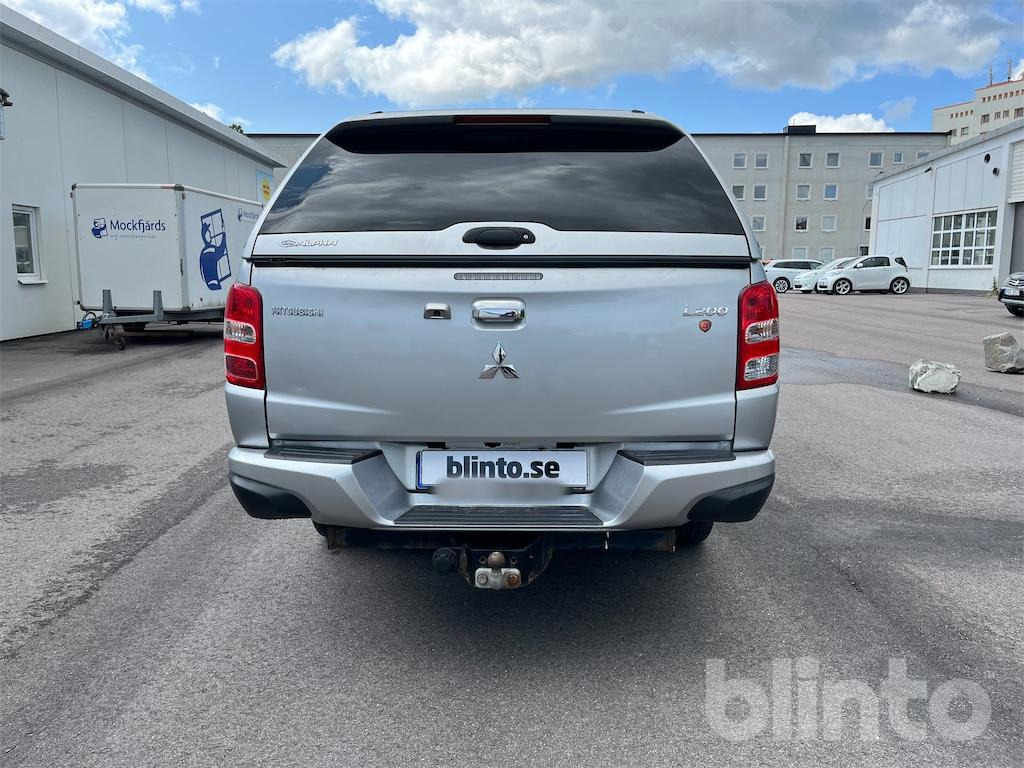 Ελαφρύ επαγγελματικό MITSUBISHI: φωτογραφία 8 Ελαφρύ επαγγελματικό MITSUBISHI: φωτογραφία 8