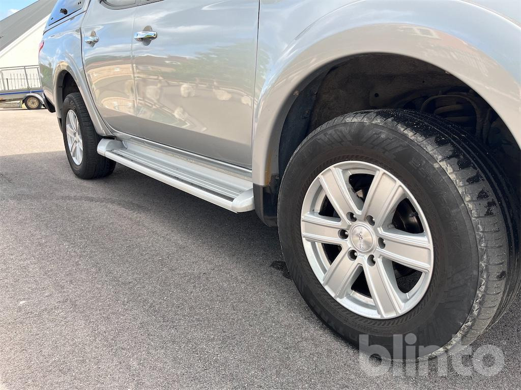 Ελαφρύ επαγγελματικό MITSUBISHI: φωτογραφία 19 Ελαφρύ επαγγελματικό MITSUBISHI: φωτογραφία 19