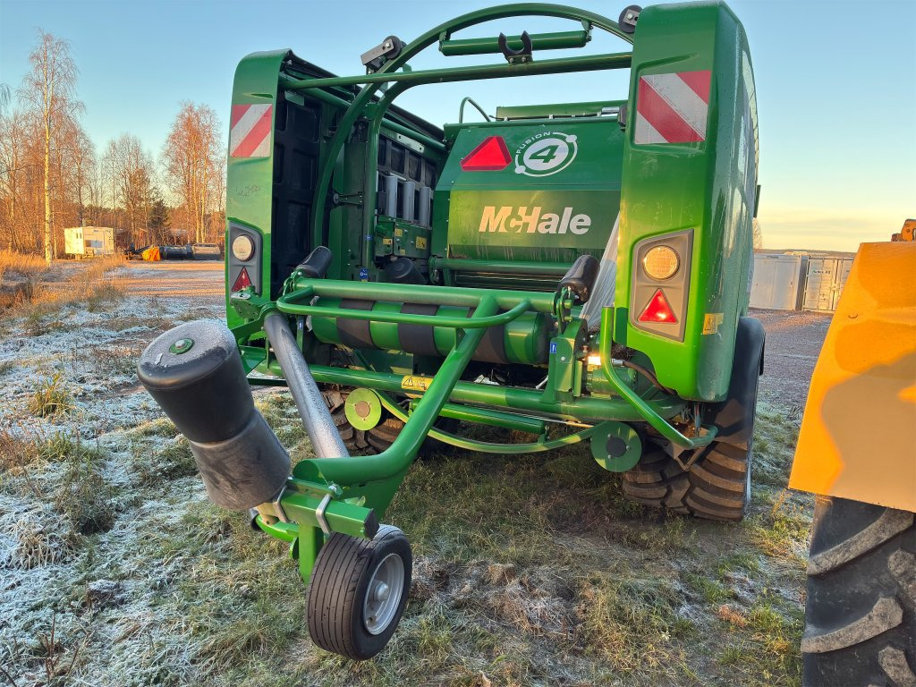 Mchale Fusion 4 - Χορτοδετική μηχανή στρόγγυλης μπάλας, Μηχάνημα περιτύλιξης: φωτογραφία 4 Mchale Fusion 4 - Χορτοδετική μηχανή στρόγγυλης μπάλας, Μηχάνημα περιτύλιξης: φωτογραφία 4