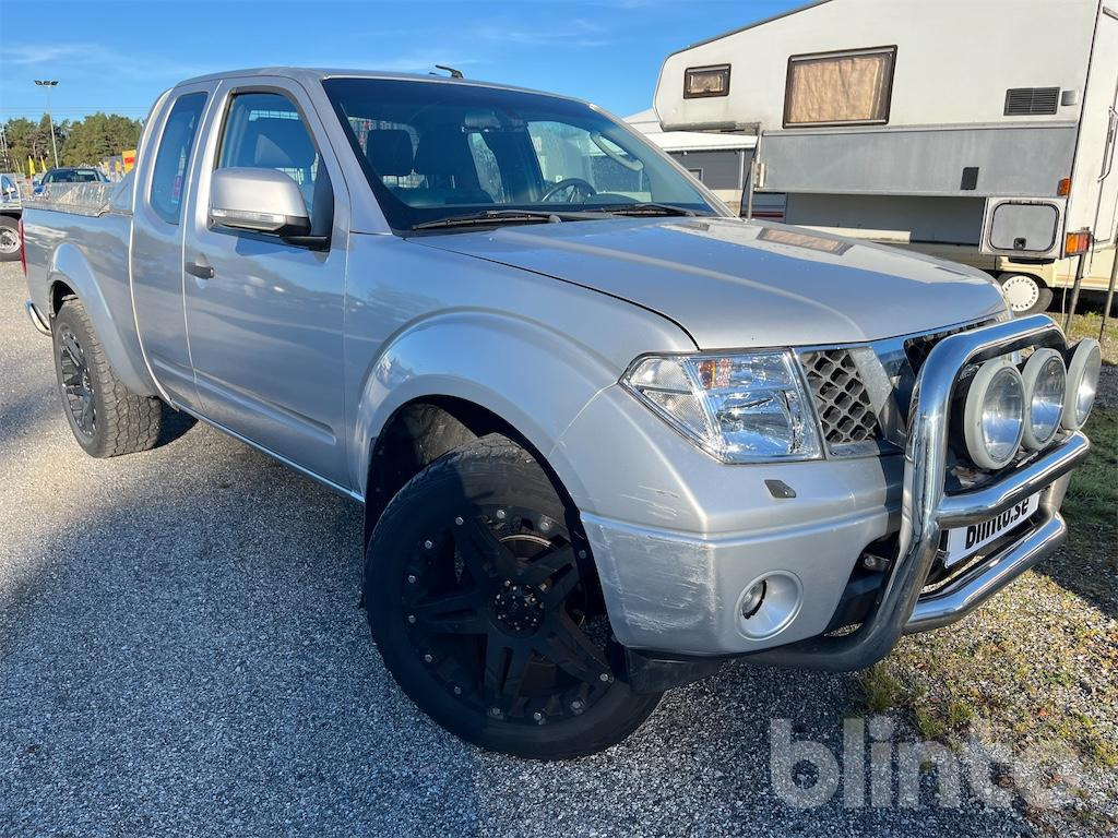 NISSAN NAVARA nybesiktigad - Ημιφορτηγό: φωτογραφία 3 NISSAN NAVARA nybesiktigad - Ημιφορτηγό: φωτογραφία 3
