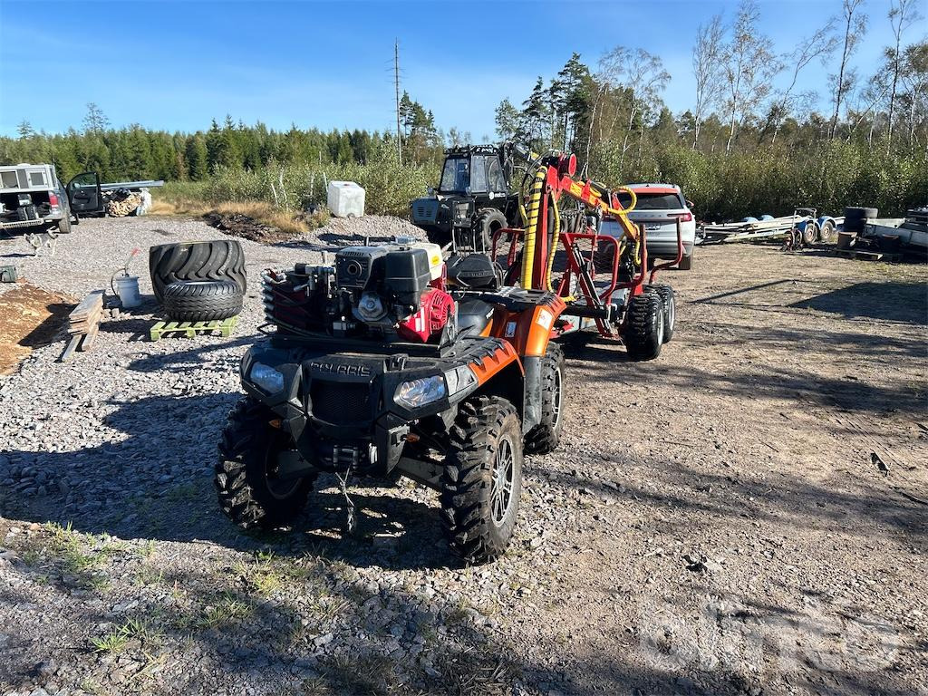 POLARIS SPORTSMAN 850 EF - Τετράκλινα, Δασική ρυμούλκα: φωτογραφία 2 POLARIS SPORTSMAN 850 EF - Τετράκλινα, Δασική ρυμούλκα: φωτογραφία 2