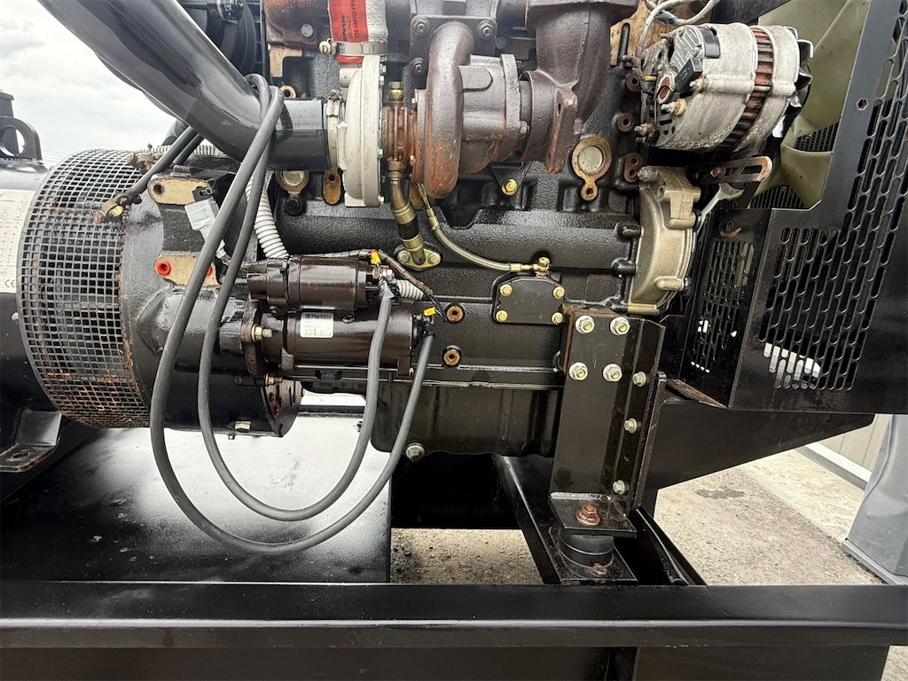 Perkins 80 kVA - Βιομηχανική γεννήτρια: φωτογραφία 5 Perkins 80 kVA - Βιομηχανική γεννήτρια: φωτογραφία 5
