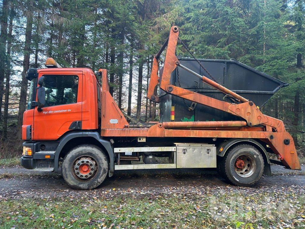 SCANIA P94GB4X2NZ230 - Φορτηγό καδοφόρος φορτωτής: φωτογραφία 5 SCANIA P94GB4X2NZ230 - Φορτηγό καδοφόρος φορτωτής: φωτογραφία 5