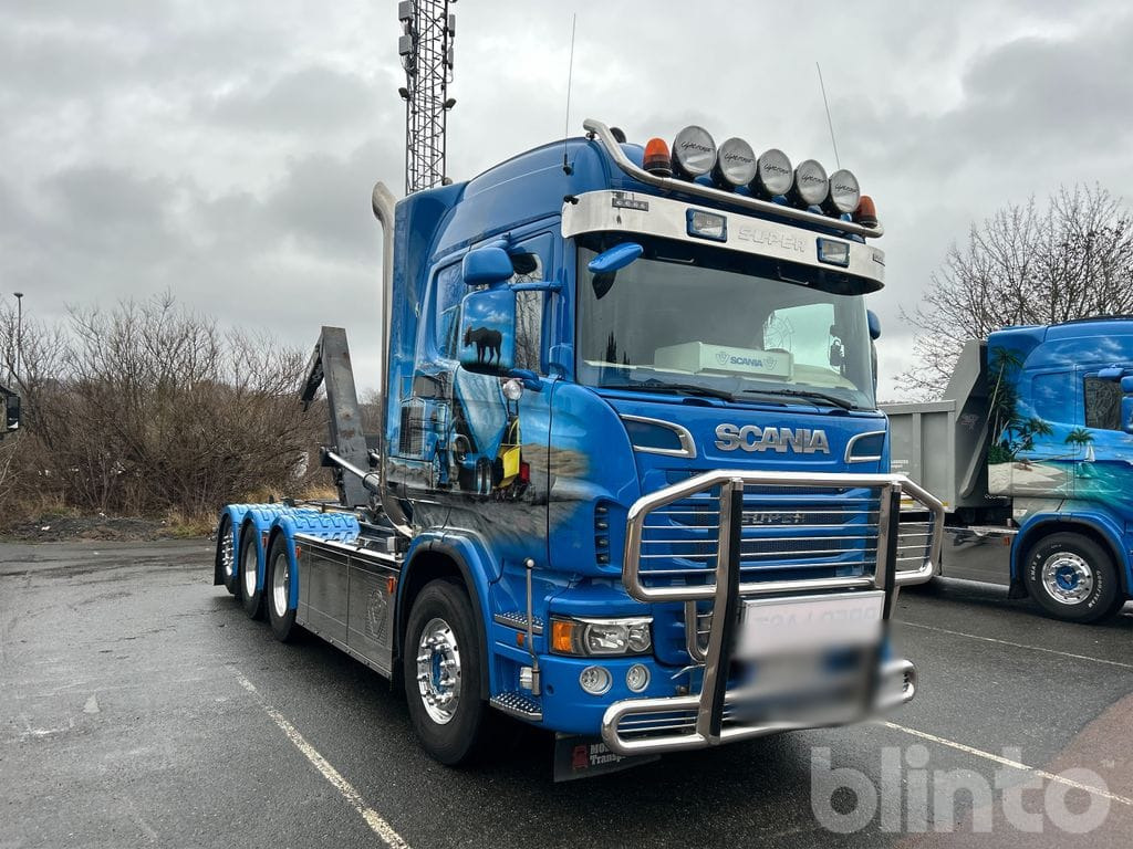 SCANIA R560LB 8X4*4 med JOAB 24T krok - Φορτηγό φόρτωσης γάντζου: φωτογραφία 1 SCANIA R560LB 8X4*4 med JOAB 24T krok - Φορτηγό φόρτωσης γάντζου: φωτογραφία 1