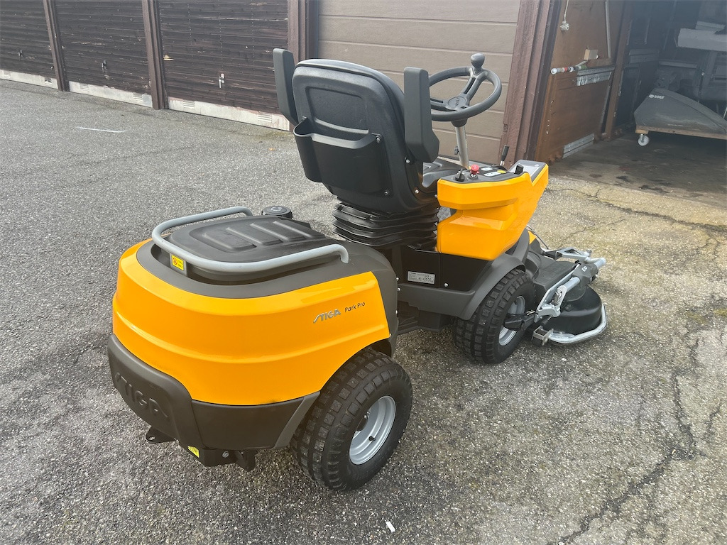 STIGA Park Pro 900WX - Χλοοκοπτικό: φωτογραφία 5 STIGA Park Pro 900WX - Χλοοκοπτικό: φωτογραφία 5