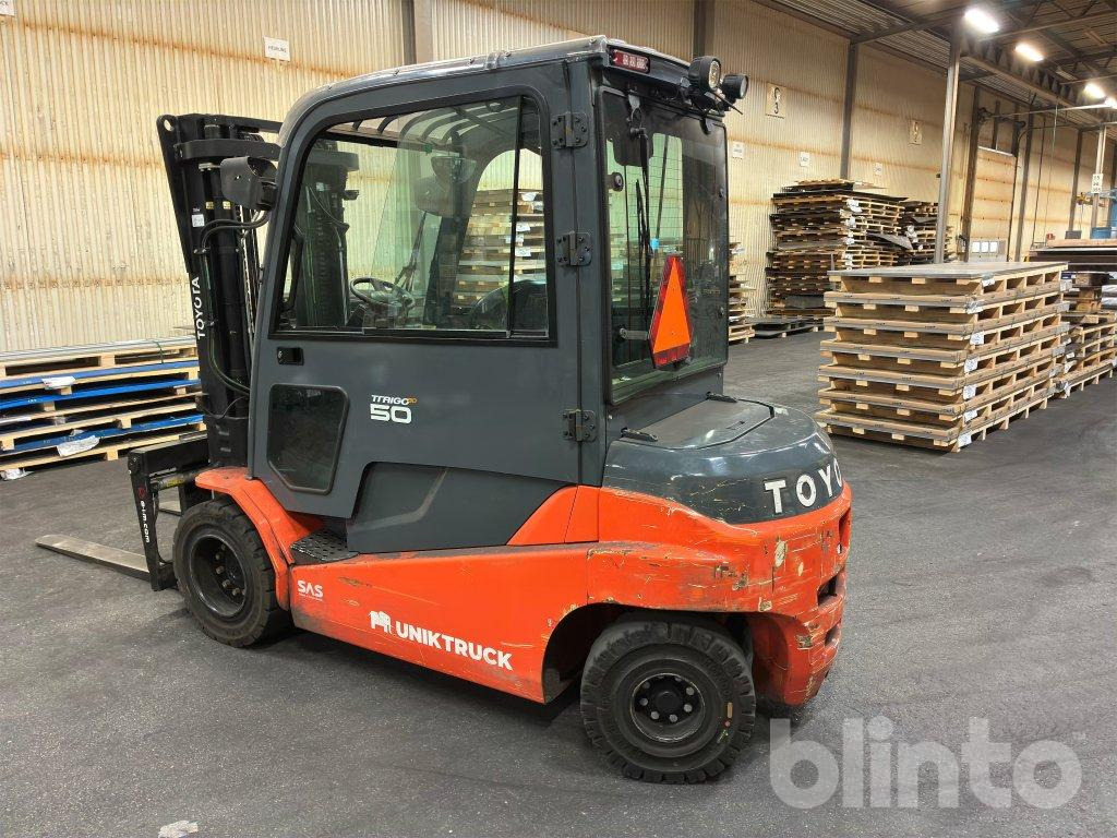 Ηλεκτροκίνητο περονοφόρο Toyota 8FBMT50: φωτογραφία 7 Ηλεκτροκίνητο περονοφόρο Toyota 8FBMT50: φωτογραφία 7