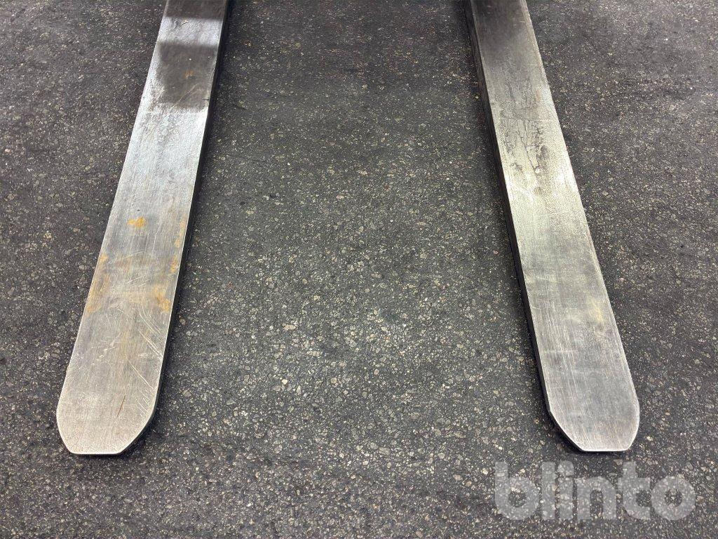 Ηλεκτροκίνητο περονοφόρο Toyota 8FBMT50: φωτογραφία 21 Ηλεκτροκίνητο περονοφόρο Toyota 8FBMT50: φωτογραφία 21