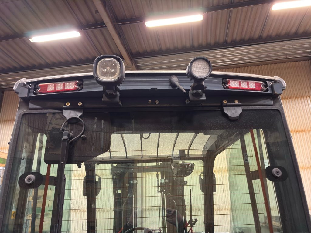 Ηλεκτροκίνητο περονοφόρο Toyota 8FBMT50: φωτογραφία 39 Ηλεκτροκίνητο περονοφόρο Toyota 8FBMT50: φωτογραφία 39