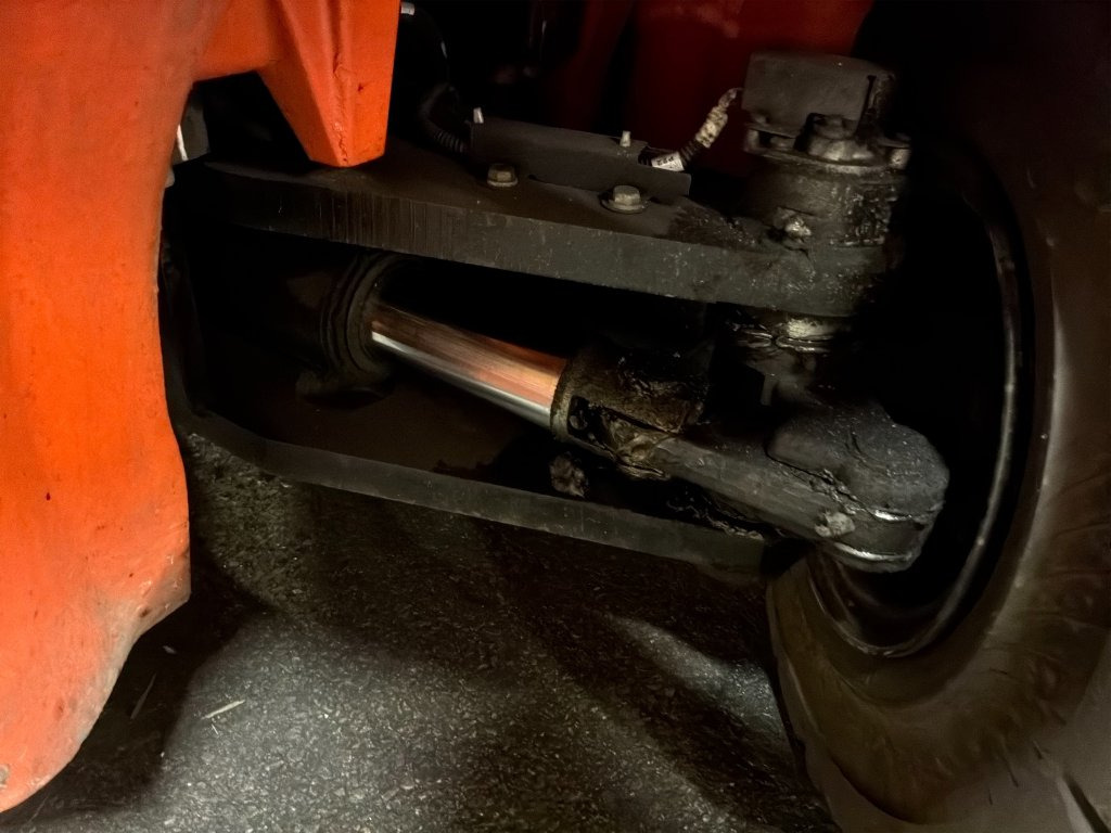 Ηλεκτροκίνητο περονοφόρο Toyota 8FBMT50: φωτογραφία 37 Ηλεκτροκίνητο περονοφόρο Toyota 8FBMT50: φωτογραφία 37