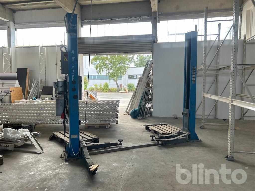 Twin Busch - Εξοπλισμός γκαράζ: φωτογραφία 1 Twin Busch - Εξοπλισμός γκαράζ: φωτογραφία 1