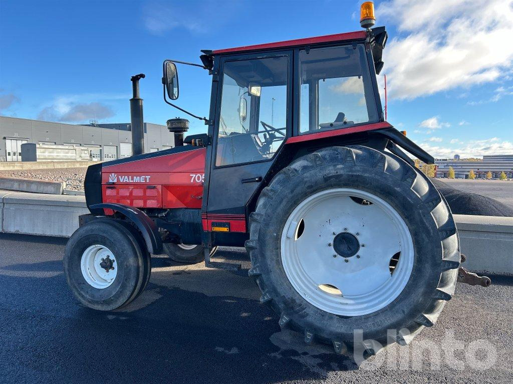 VALMET 705 - Τρακτέρ: φωτογραφία 5 VALMET 705 - Τρακτέρ: φωτογραφία 5