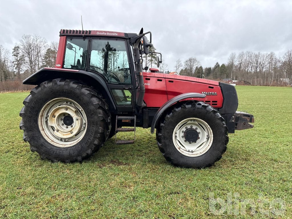 VALTRA 8350-4 HITECH - Τρακτέρ: φωτογραφία 4 VALTRA 8350-4 HITECH - Τρακτέρ: φωτογραφία 4