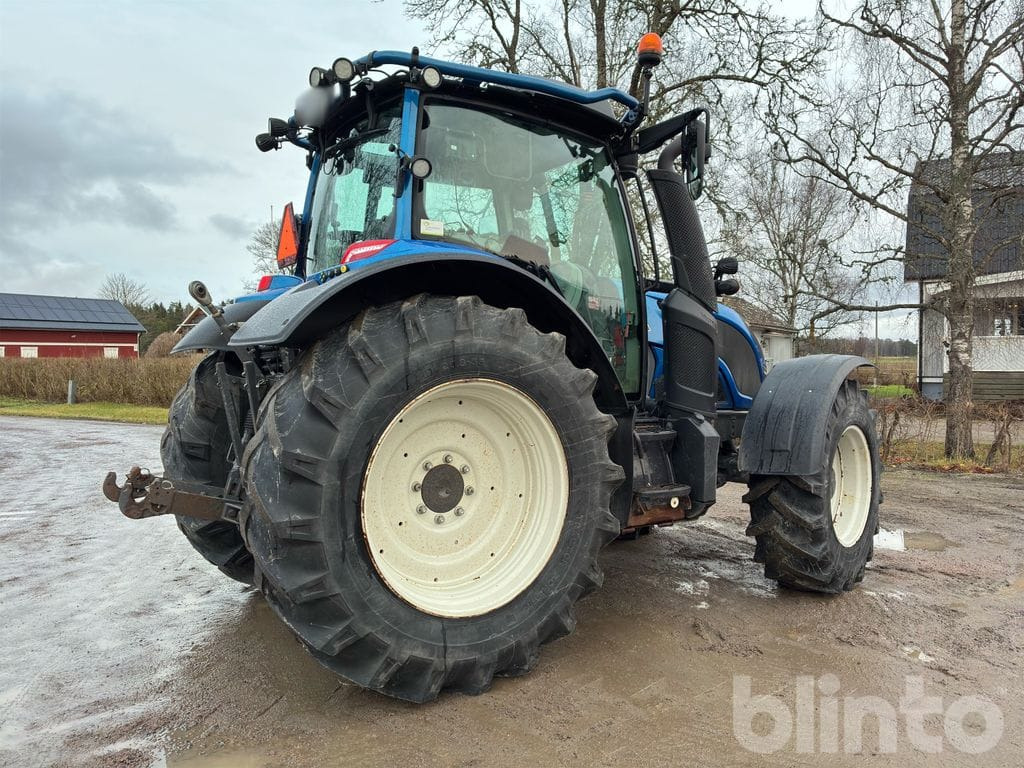VALTRA - Τρακτέρ: φωτογραφία 5 VALTRA - Τρακτέρ: φωτογραφία 5