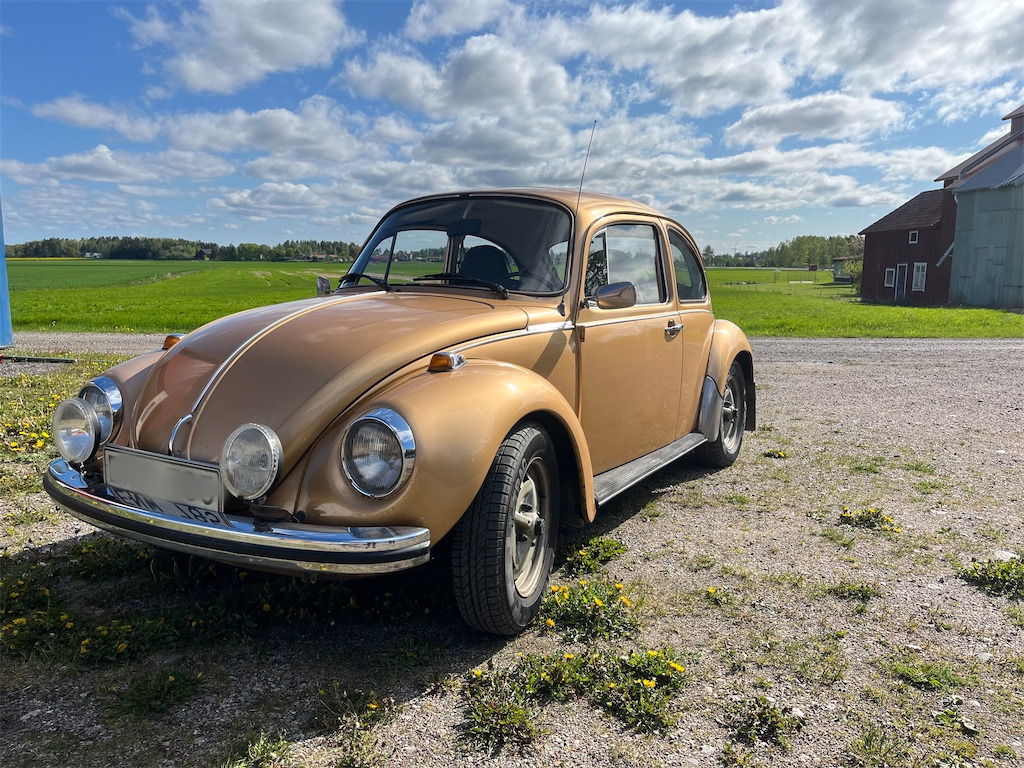 VOLKSWAGEN 1303 S 135031 - Αυτοκίνητο: φωτογραφία 1 VOLKSWAGEN 1303 S 135031 - Αυτοκίνητο: φωτογραφία 1