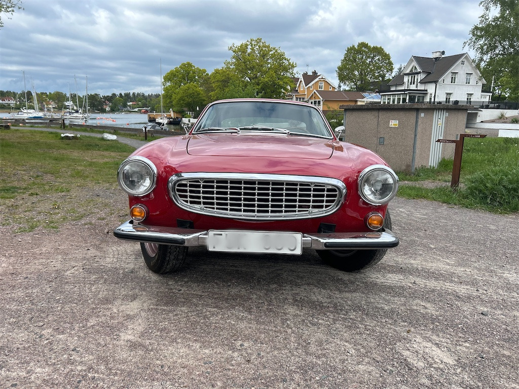 VOLVO 18335 VF - Αυτοκίνητο: φωτογραφία 2 VOLVO 18335 VF - Αυτοκίνητο: φωτογραφία 2
