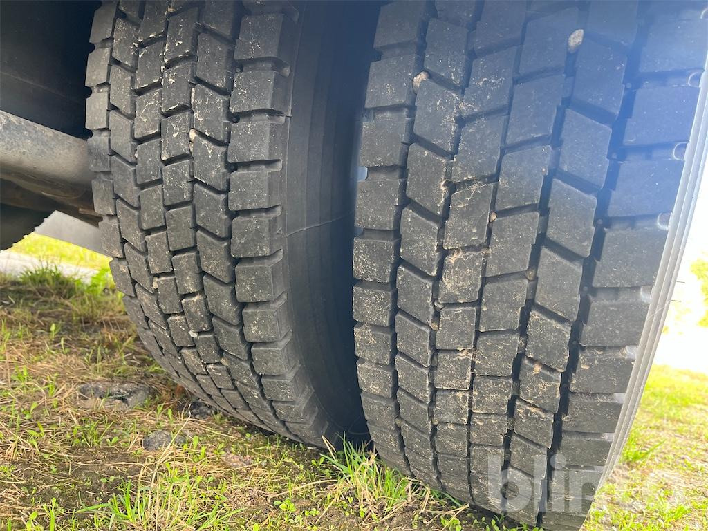 Φορτηγό μουσαμάς VOLVO FL 615 4X2: φωτογραφία 44