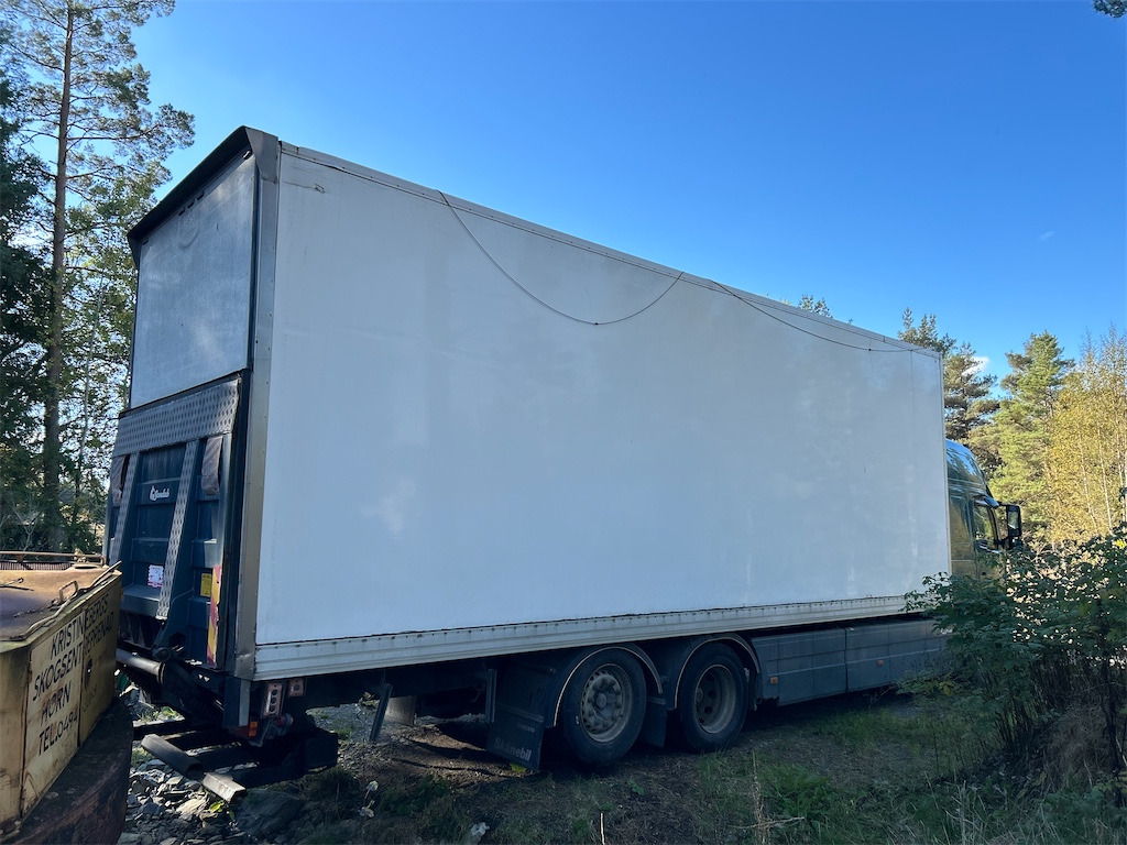 VOLVO FM 6x2 - Φορτηγό κόφα: φωτογραφία 2 VOLVO FM 6x2 - Φορτηγό κόφα: φωτογραφία 2