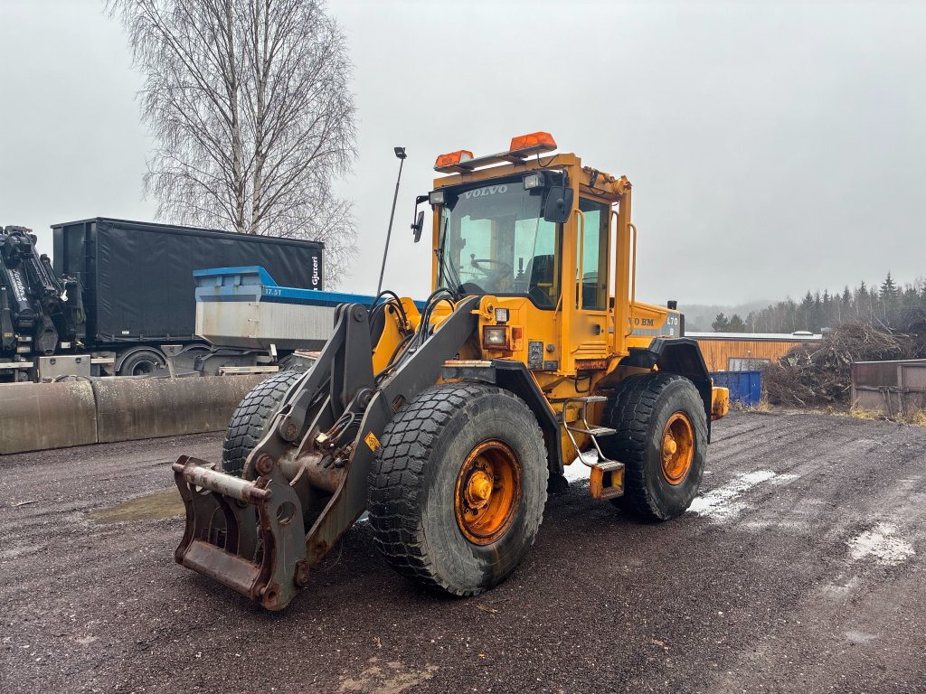 Volvo BM L70B - Ελαστιχοφόρος φορτωτής: φωτογραφία 1 Volvo BM L70B - Ελαστιχοφόρος φορτωτής: φωτογραφία 1