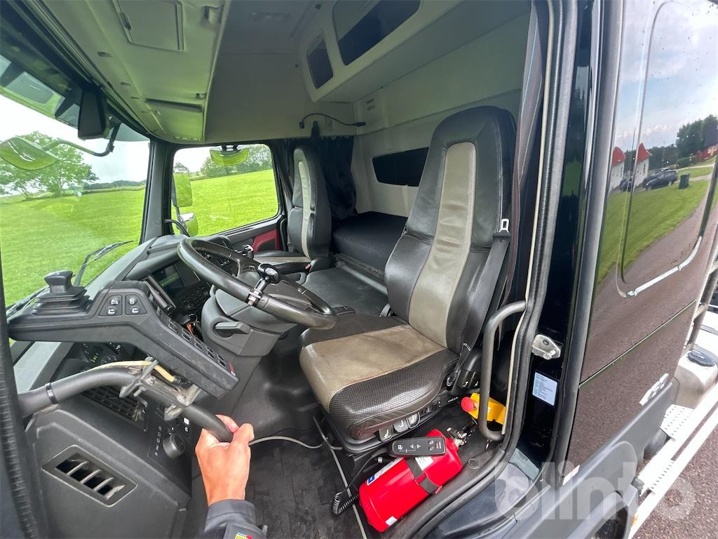Volvo FMX460 6x2 HIAB Ultima 18T - Φορτηγό φόρτωσης γάντζου: φωτογραφία 4 Volvo FMX460 6x2 HIAB Ultima 18T - Φορτηγό φόρτωσης γάντζου: φωτογραφία 4