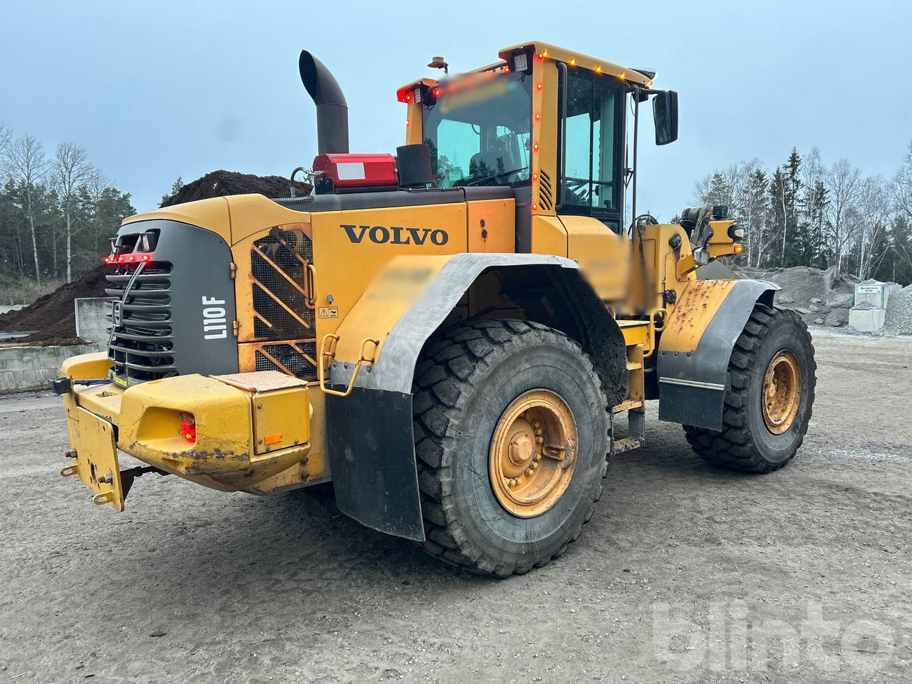 Volvo L110F - Ελαστιχοφόρος φορτωτής: φωτογραφία 5 Volvo L110F - Ελαστιχοφόρος φορτωτής: φωτογραφία 5