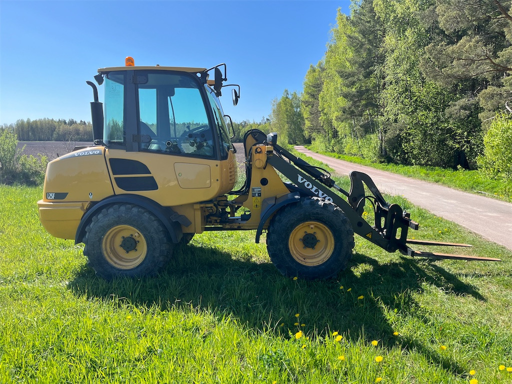 Volvo L25F Låga Timmar - Ελαστιχοφόρος φορτωτής: φωτογραφία 4 Volvo L25F Låga Timmar - Ελαστιχοφόρος φορτωτής: φωτογραφία 4