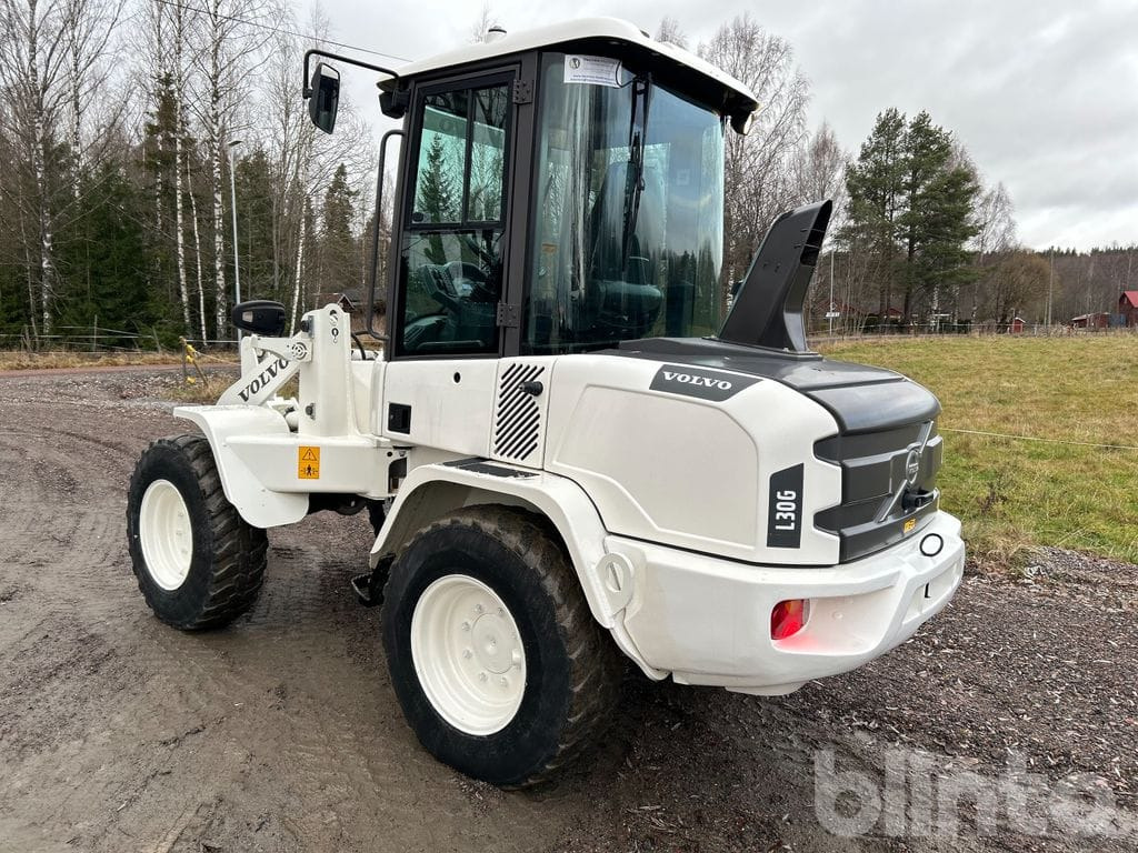 Volvo L30G - Ελαστιχοφόρος φορτωτής: φωτογραφία 5 Volvo L30G - Ελαστιχοφόρος φορτωτής: φωτογραφία 5