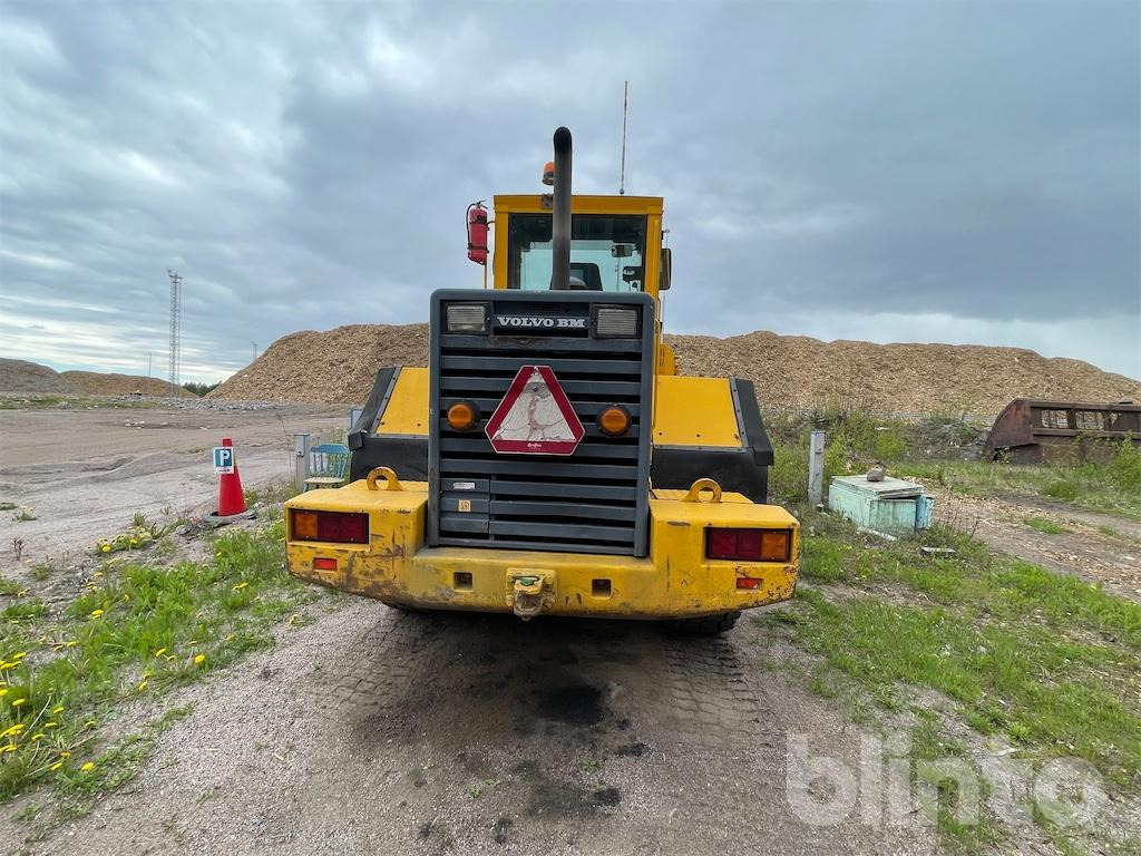 Volvo L90C - Reparationsobjekt - Ελαστιχοφόρος φορτωτής: φωτογραφία 2 Volvo L90C - Reparationsobjekt - Ελαστιχοφόρος φορτωτής: φωτογραφία 2