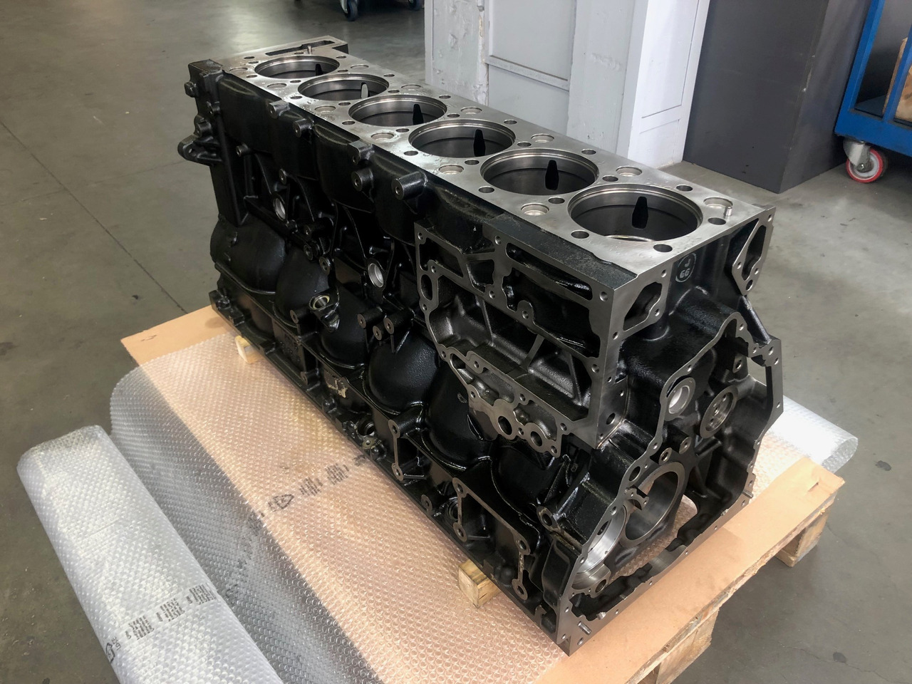 MONOBLOCCO MOTORE MAN D2066 EEV per presa di forza - Μπλοκ κυλίνδρων: φωτογραφία 1 MONOBLOCCO MOTORE MAN D2066 EEV per presa di forza - Μπλοκ κυλίνδρων: φωτογραφία 1