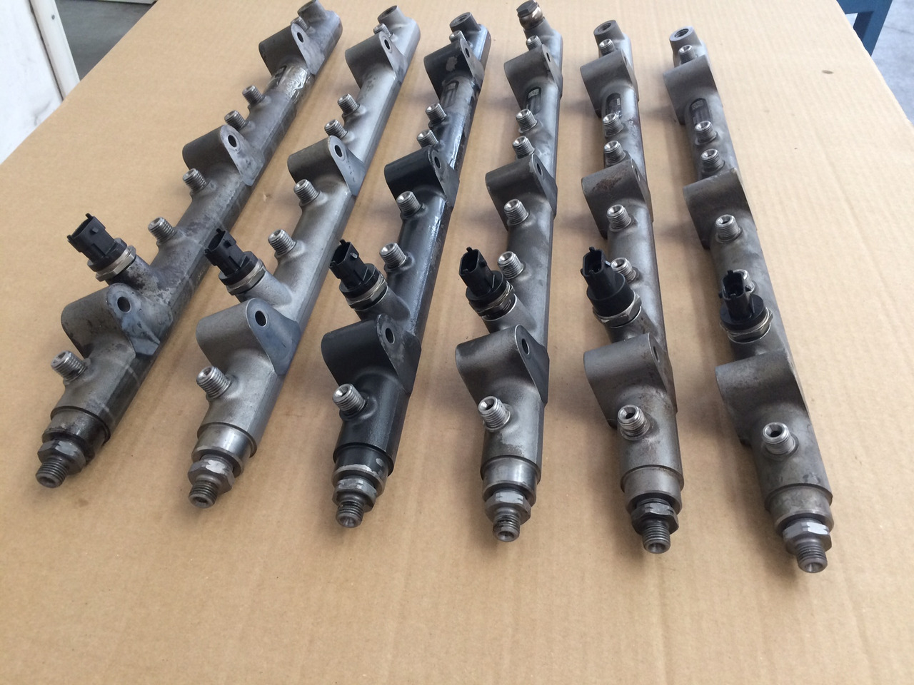 TUBO PRESSIONE COMMON RAIL MAN 51103116082 - Σύστημα καυσίμου: φωτογραφία 3 TUBO PRESSIONE COMMON RAIL MAN 51103116082 - Σύστημα καυσίμου: φωτογραφία 3