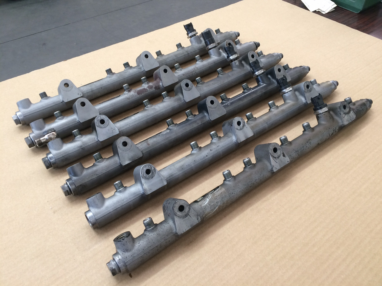 TUBO PRESSIONE COMMON RAIL MAN 51103116082 - Σύστημα καυσίμου: φωτογραφία 4 TUBO PRESSIONE COMMON RAIL MAN 51103116082 - Σύστημα καυσίμου: φωτογραφία 4