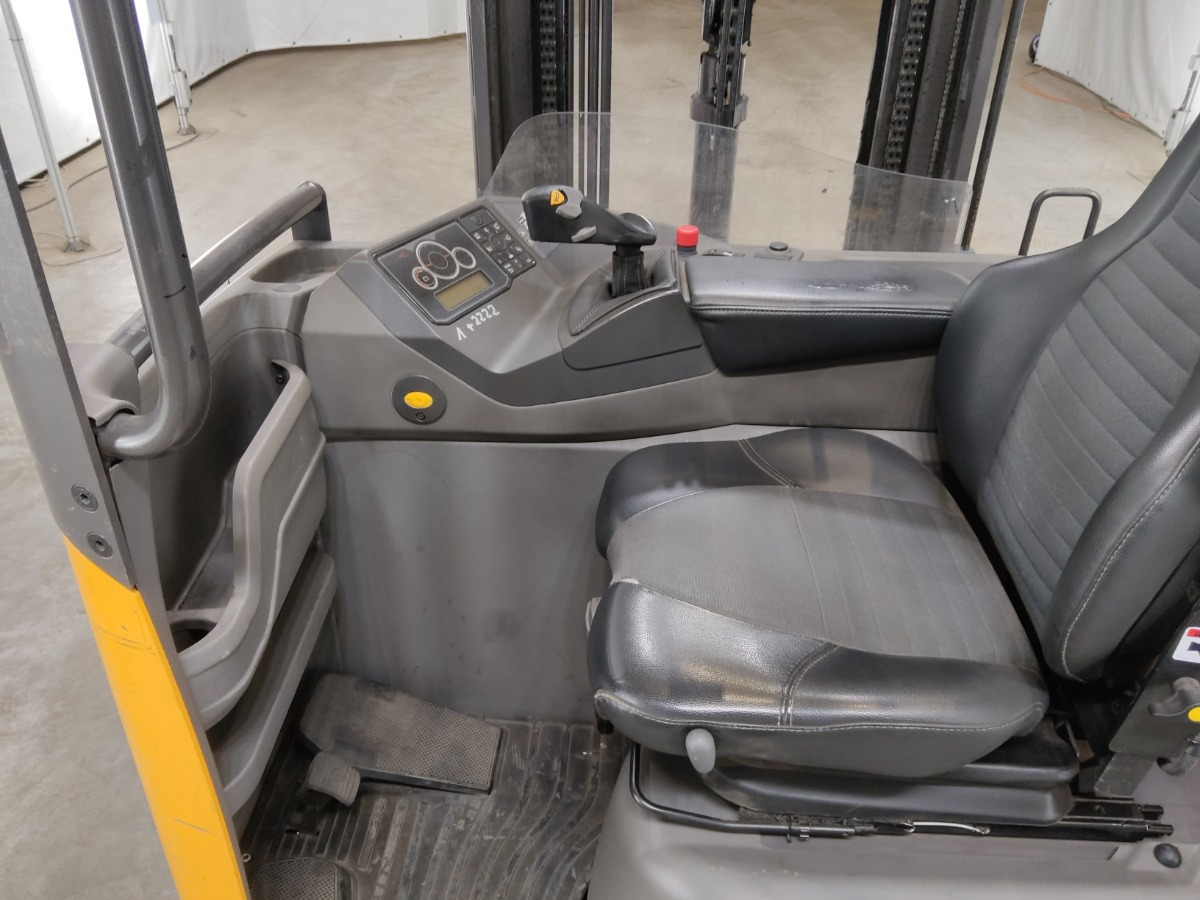 Atlet UMS90626/01 - Ανυψωτικό στενών δρόμων: φωτογραφία 3 Atlet UMS90626/01 - Ανυψωτικό στενών δρόμων: φωτογραφία 3