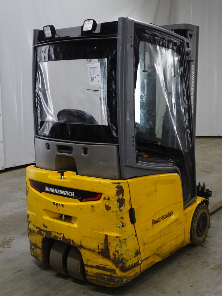 Jungheinrich EFG215 - Ηλεκτροκίνητο περονοφόρο: φωτογραφία 2 Jungheinrich EFG215 - Ηλεκτροκίνητο περονοφόρο: φωτογραφία 2