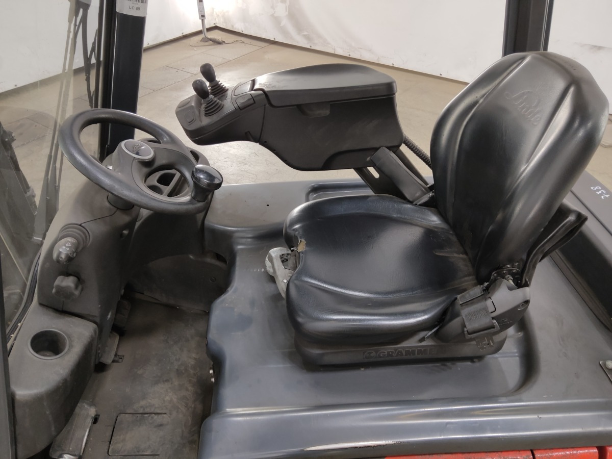 Linde E16-02 - Ηλεκτροκίνητο περονοφόρο: φωτογραφία 3 Linde E16-02 - Ηλεκτροκίνητο περονοφόρο: φωτογραφία 3