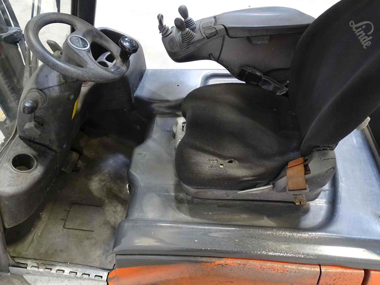 Linde E16P-02 - Ηλεκτροκίνητο περονοφόρο: φωτογραφία 3 Linde E16P-02 - Ηλεκτροκίνητο περονοφόρο: φωτογραφία 3