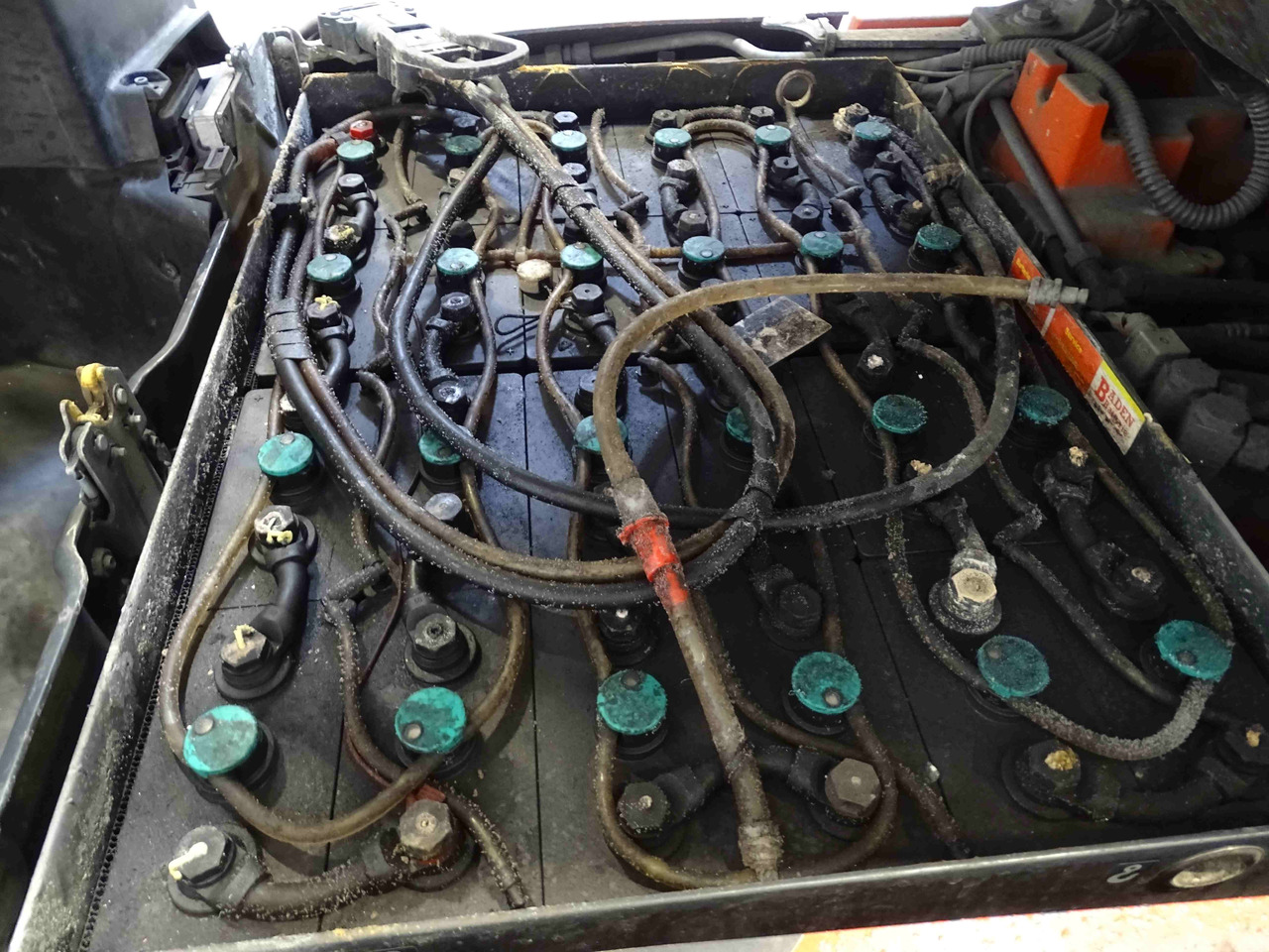 Linde E16P-02 - Ηλεκτροκίνητο περονοφόρο: φωτογραφία 4 Linde E16P-02 - Ηλεκτροκίνητο περονοφόρο: φωτογραφία 4