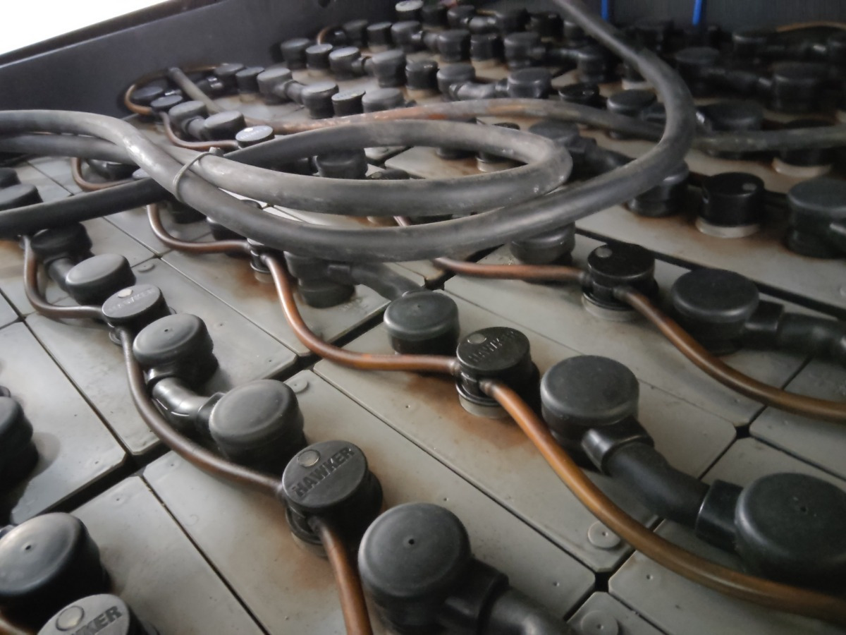 Linde E25HL-01/600 - Ηλεκτροκίνητο περονοφόρο: φωτογραφία 4 Linde E25HL-01/600 - Ηλεκτροκίνητο περονοφόρο: φωτογραφία 4