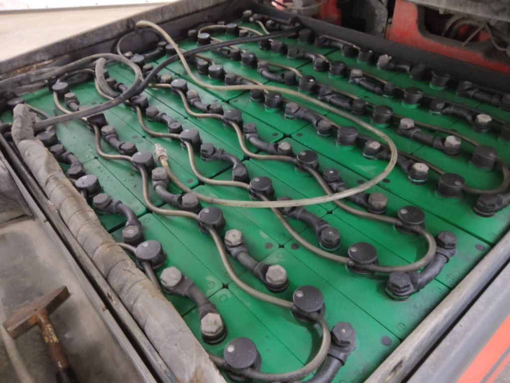 Linde E25L-01 - Ηλεκτροκίνητο περονοφόρο: φωτογραφία 3 Linde E25L-01 - Ηλεκτροκίνητο περονοφόρο: φωτογραφία 3