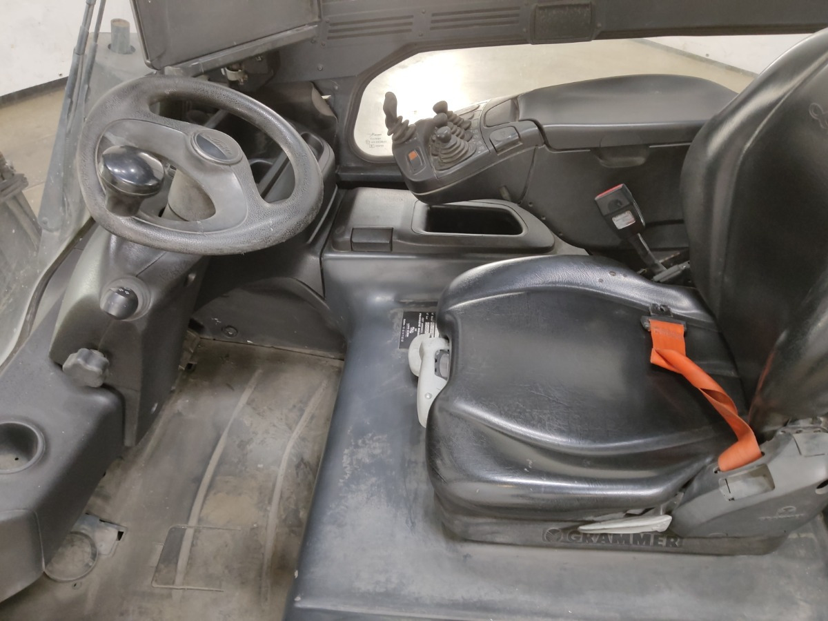 Linde E25L-01 - Ηλεκτροκίνητο περονοφόρο: φωτογραφία 3 Linde E25L-01 - Ηλεκτροκίνητο περονοφόρο: φωτογραφία 3