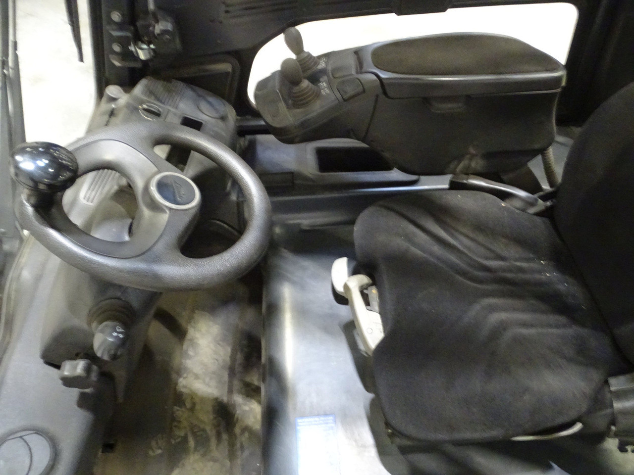 Linde E30H-01/600 - Ηλεκτροκίνητο περονοφόρο: φωτογραφία 3 Linde E30H-01/600 - Ηλεκτροκίνητο περονοφόρο: φωτογραφία 3