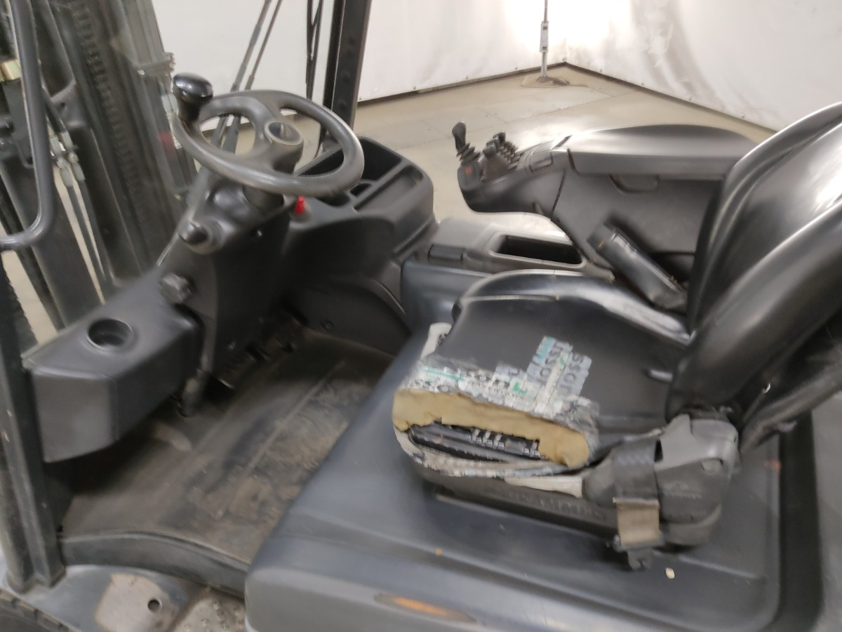 Linde E30L-01 - Ηλεκτροκίνητο περονοφόρο: φωτογραφία 3 Linde E30L-01 - Ηλεκτροκίνητο περονοφόρο: φωτογραφία 3