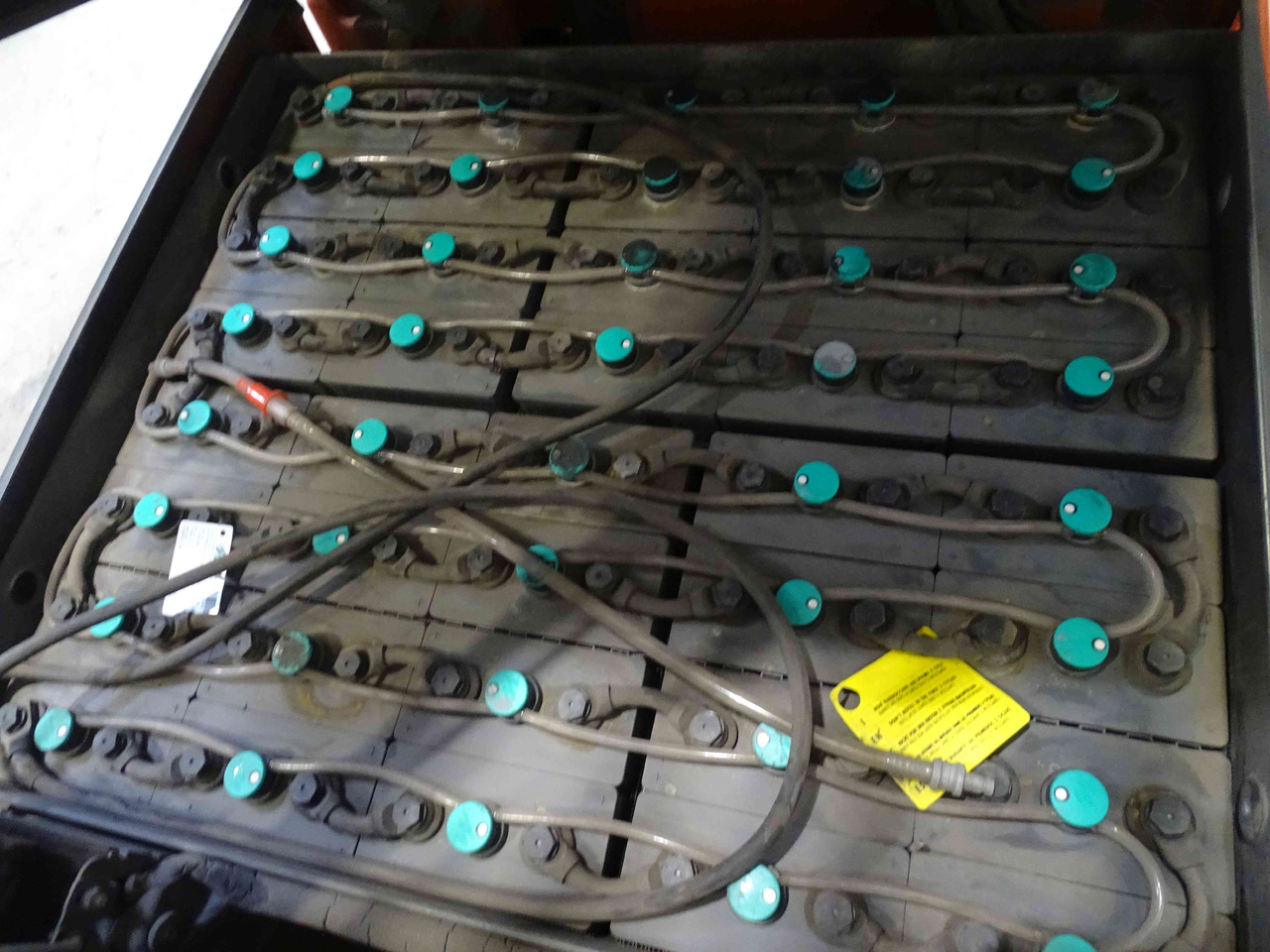 Linde E30 - Ηλεκτροκίνητο περονοφόρο: φωτογραφία 4 Linde E30 - Ηλεκτροκίνητο περονοφόρο: φωτογραφία 4