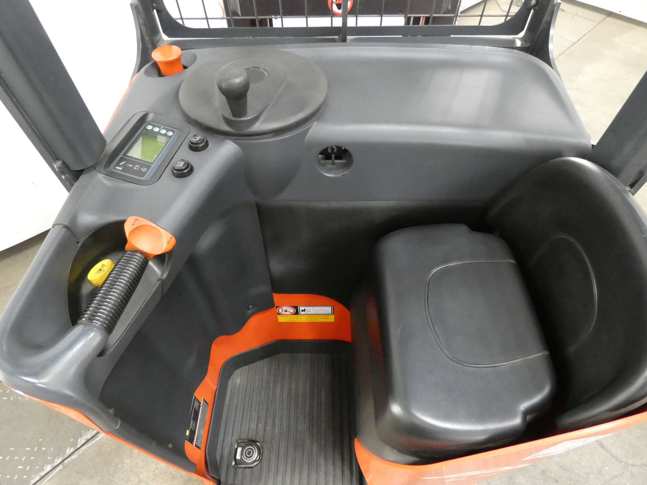 Linde L12LS - Μηχάνημα στοίβαξης: φωτογραφία 3 Linde L12LS - Μηχάνημα στοίβαξης: φωτογραφία 3