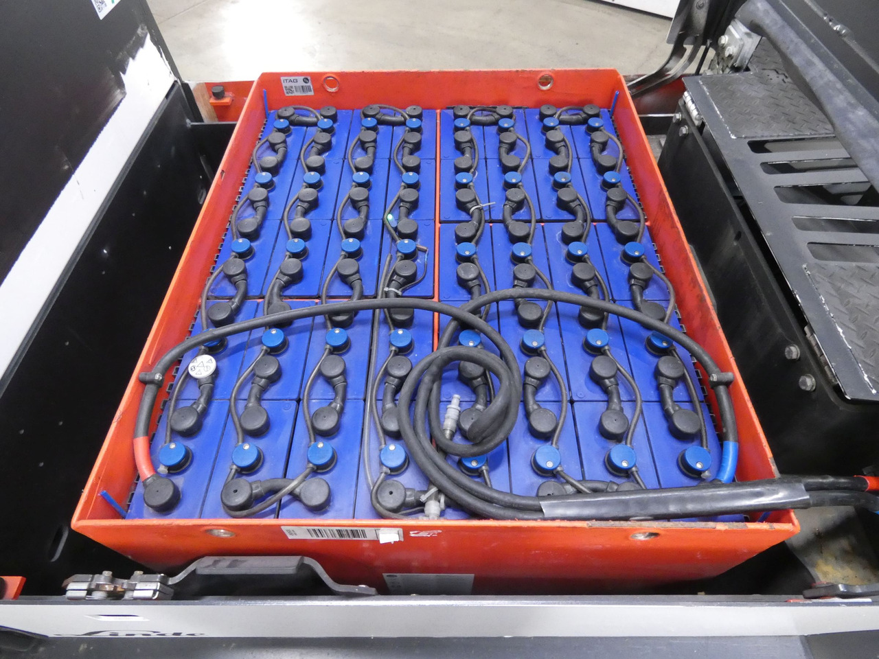 Linde P250 - Μηχάνημα έλξης: φωτογραφία 4 Linde P250 - Μηχάνημα έλξης: φωτογραφία 4