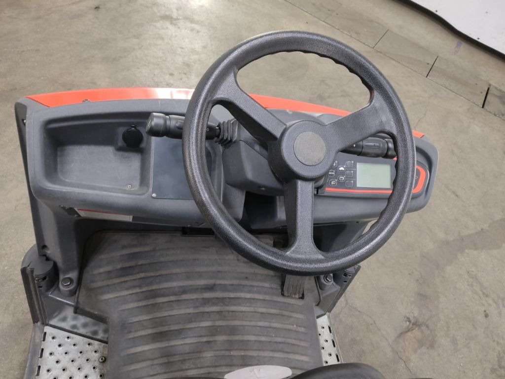 Linde P60 - Μηχάνημα έλξης: φωτογραφία 3 Linde P60 - Μηχάνημα έλξης: φωτογραφία 3