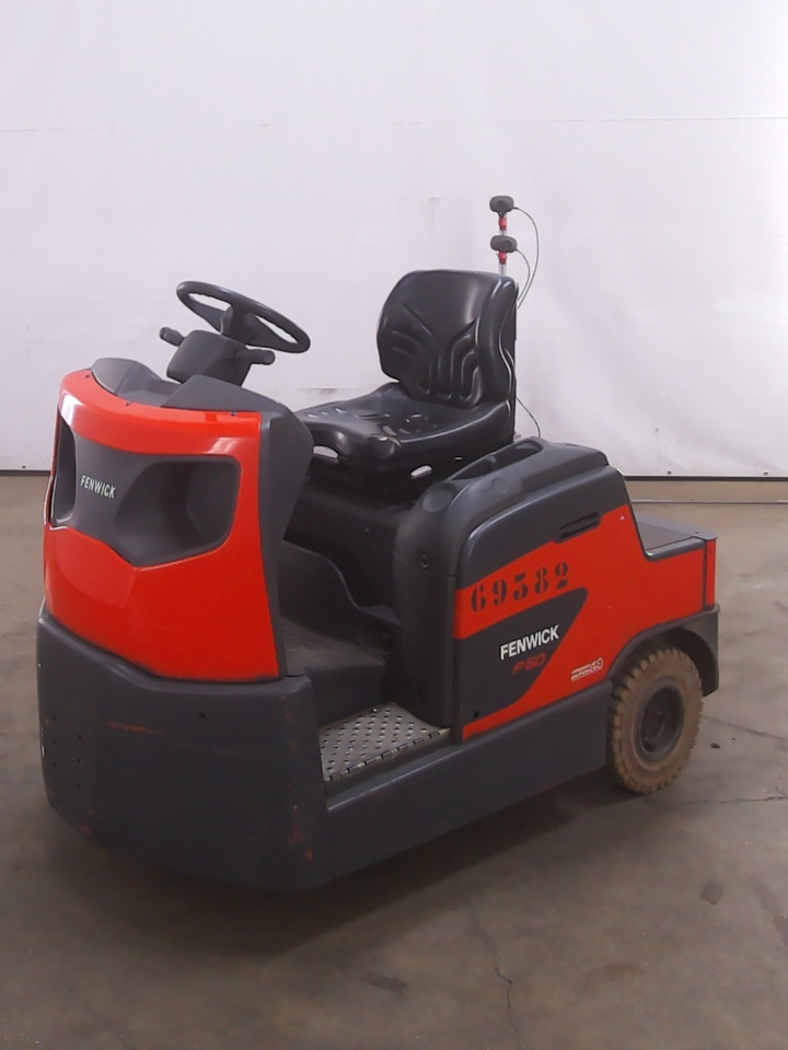 Linde P60 - Μηχάνημα έλξης: φωτογραφία 1 Linde P60 - Μηχάνημα έλξης: φωτογραφία 1