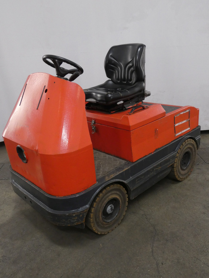 Linde T800 - Μηχάνημα έλξης: φωτογραφία 1 Linde T800 - Μηχάνημα έλξης: φωτογραφία 1