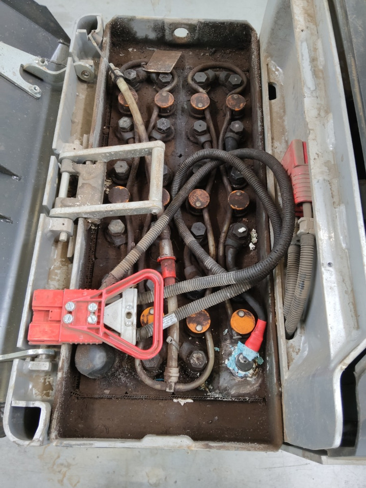 Still EXU-S24/520MM/2370M - Παλετοφόρο: φωτογραφία 4 Still EXU-S24/520MM/2370M - Παλετοφόρο: φωτογραφία 4